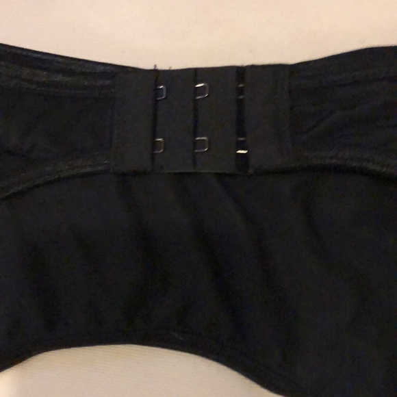 Lingerie item. Small size from Lasenza. - Picture 5 of 5